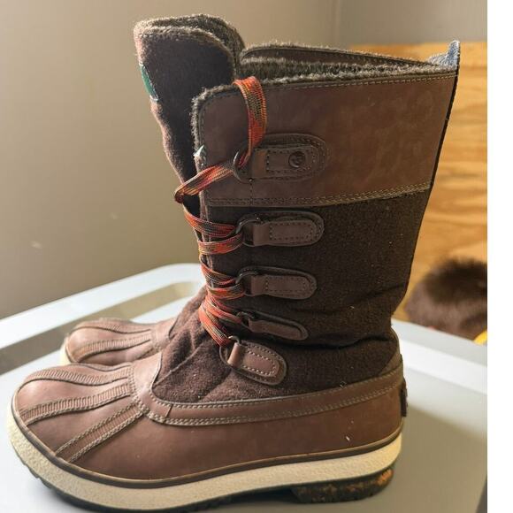 Women's Ugg Baroness 7 Mid Waterproof Snow Boots Winter Duck Rain Lace - Picture 3 of 4